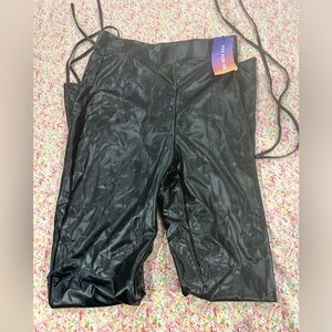 Leather split plants